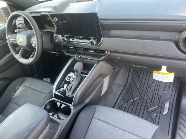 2026 Chevrolet Colorado Work Truck Image 13 of 23