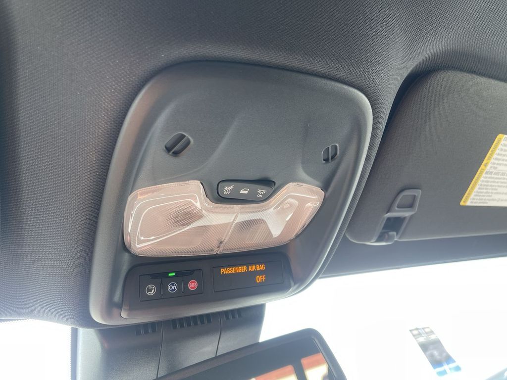 2026 Chevrolet Colorado LT Image 31 of 36