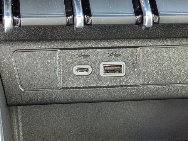 2026 Chevrolet Colorado LT Image 18 of 27