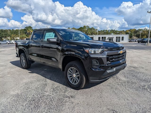 2026 Chevrolet Colorado LT Image 3 of 27