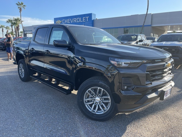 2026 Chevrolet Colorado LT Image 3 of 23