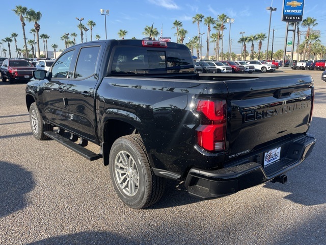 2026 Chevrolet Colorado LT Image 4 of 23