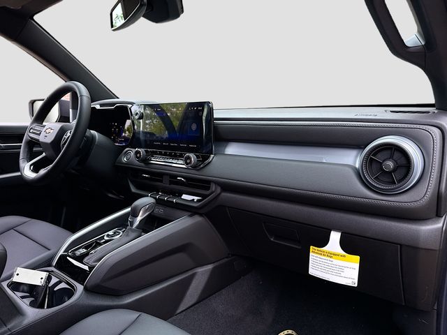 2026 Chevrolet Colorado LT Image 17 of 31