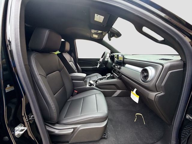 2026 Chevrolet Colorado LT Image 14 of 31