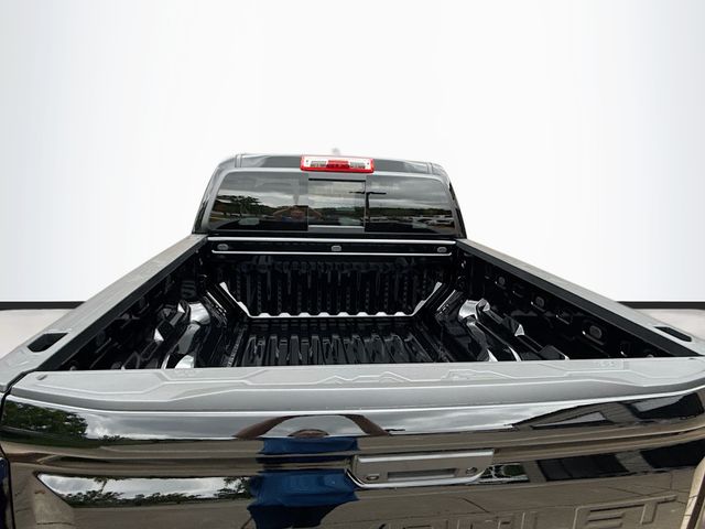 2026 Chevrolet Colorado LT Image 11 of 31