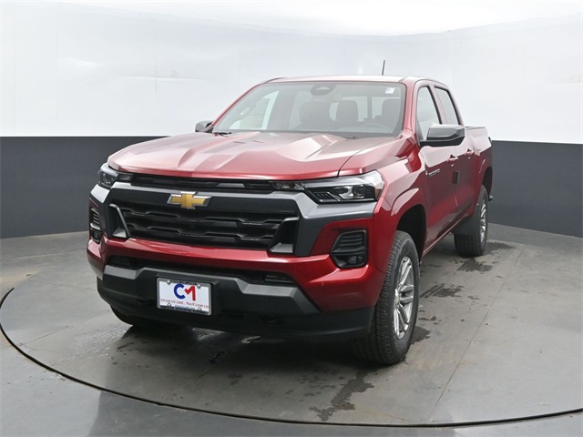 2026 Chevrolet Colorado LT Image 3 of 54
