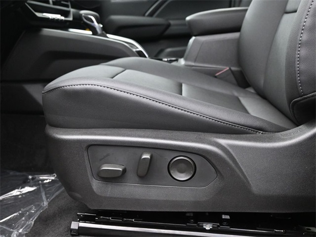 2026 Chevrolet Colorado LT Image 50 of 54