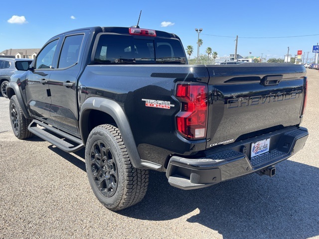 2026 Chevrolet Colorado 4WD Trail Boss Image 3 of 22