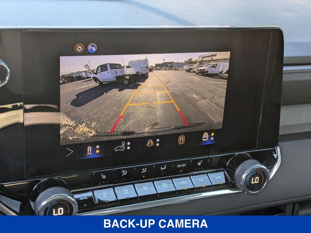 2026 Chevrolet Colorado 4WD Trail Boss Image 21 of 38