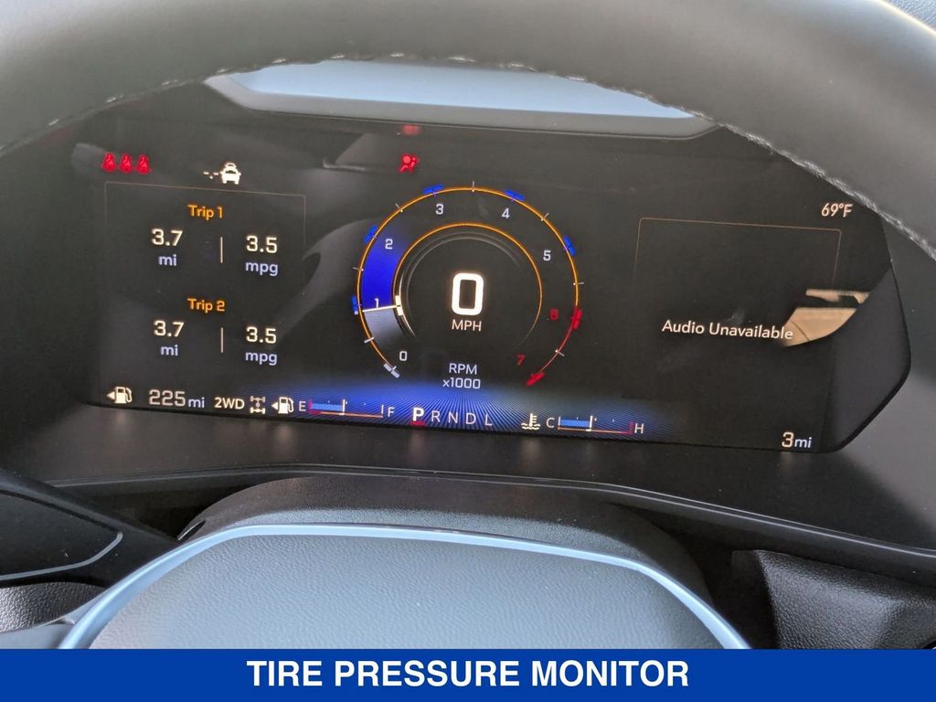 2026 Chevrolet Colorado 4WD Trail Boss Image 19 of 38