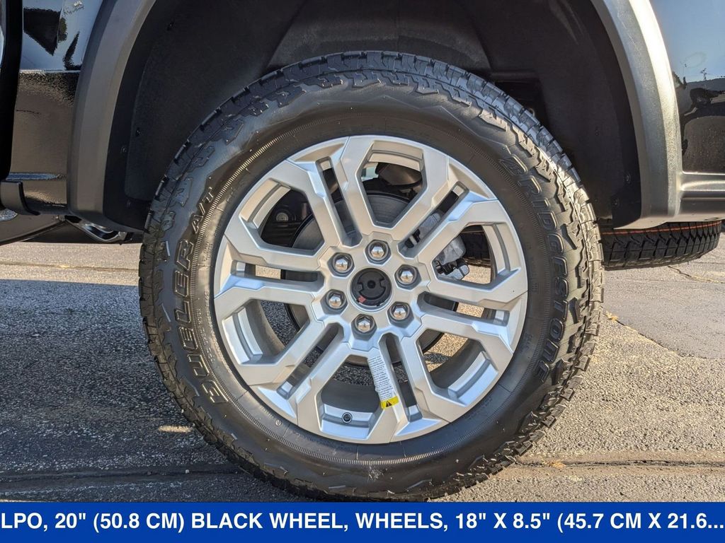 2026 Chevrolet Colorado 4WD Trail Boss Image 11 of 38