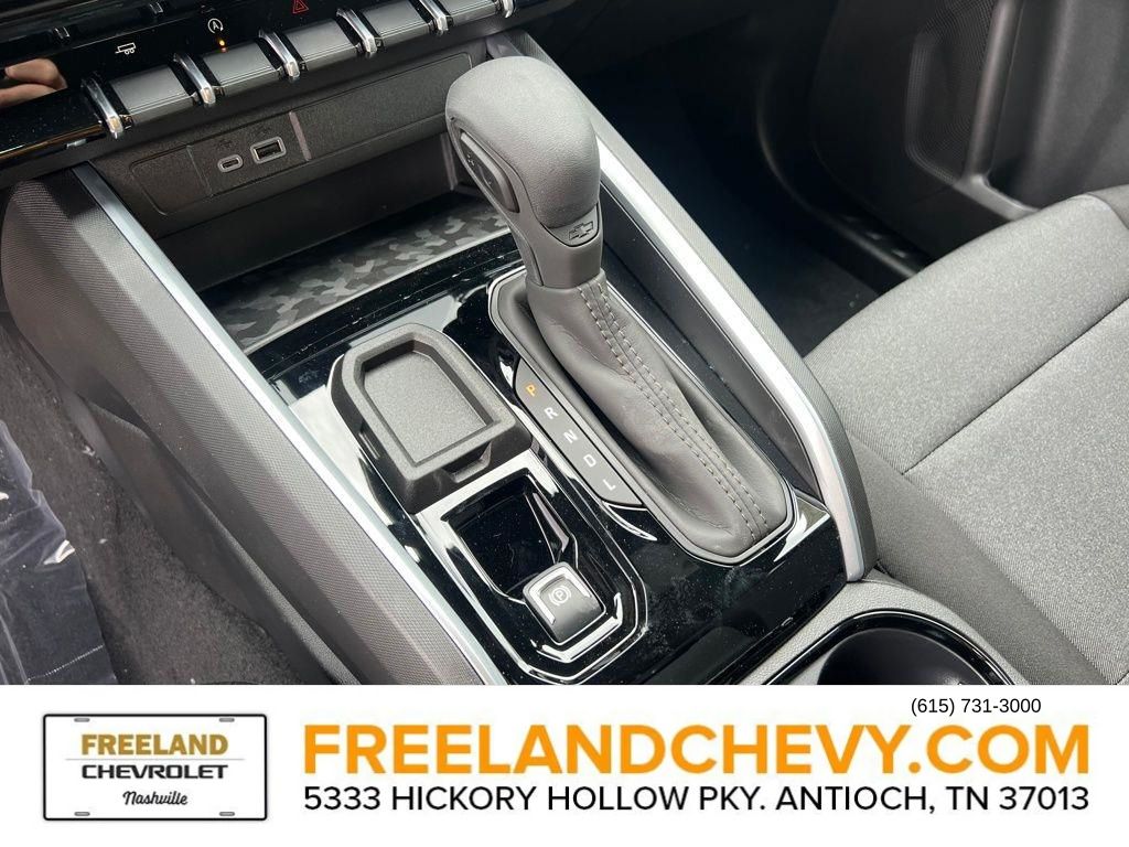 2026 Chevrolet Colorado Work Truck Image 13 of 22