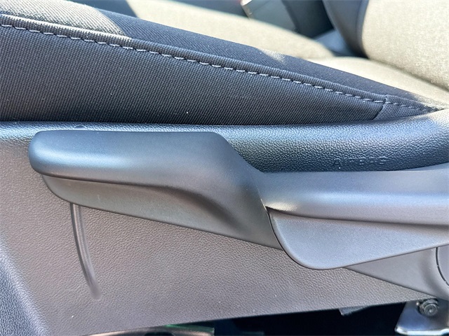 2026 Chevrolet Colorado Work Truck Image 35 of 38