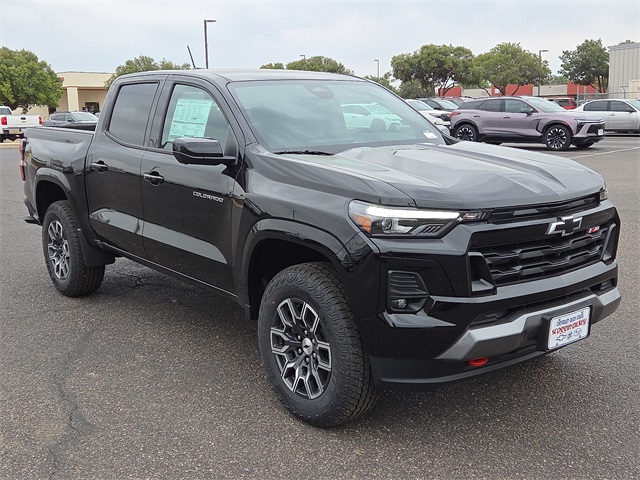 2026 Chevrolet Colorado Z71 Image 2 of 12