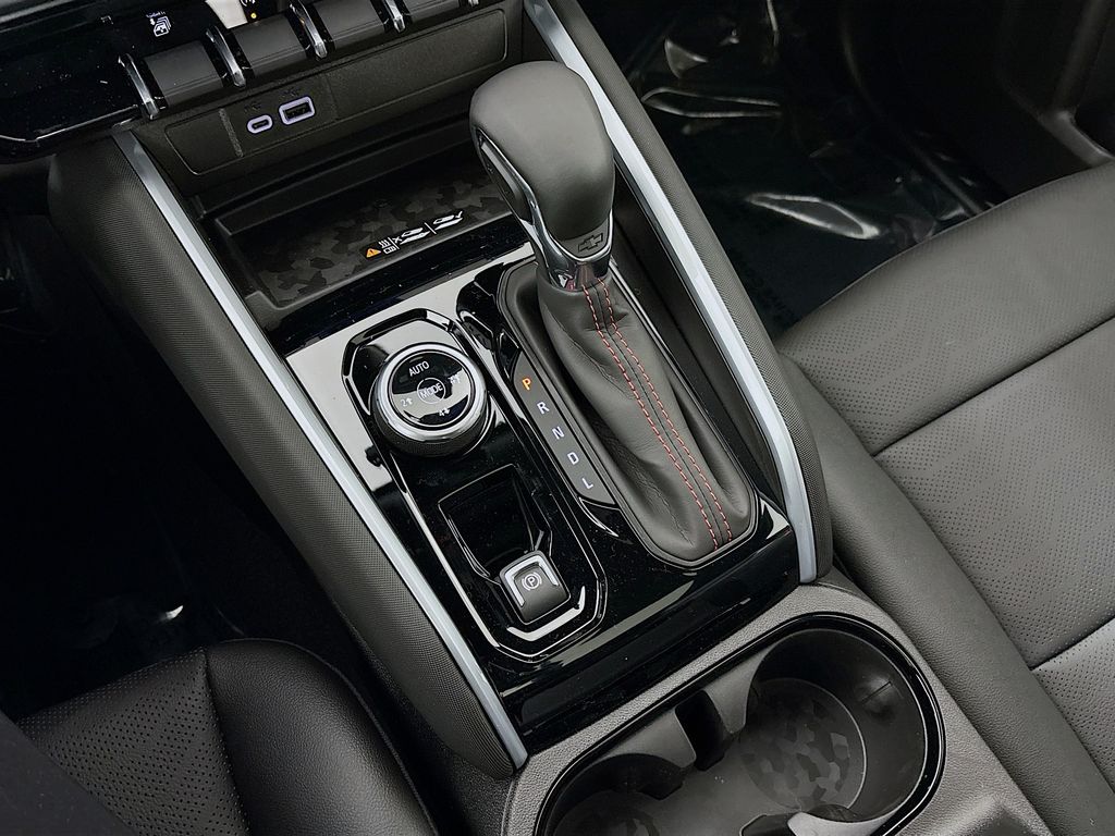 2026 Chevrolet Colorado Z71 Image 24 of 36