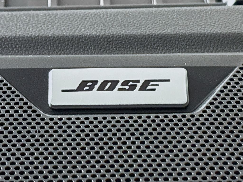 2026 Chevrolet Colorado Z71 Image 29 of 36