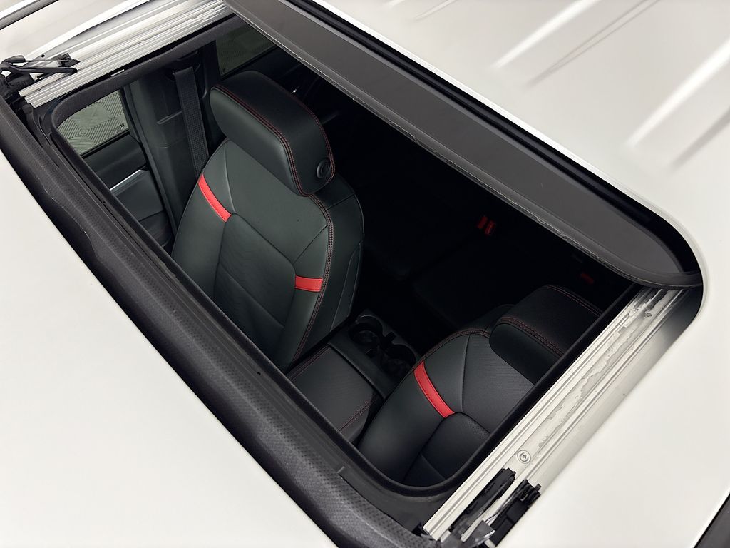 2026 Chevrolet Colorado Z71 Image 16 of 36