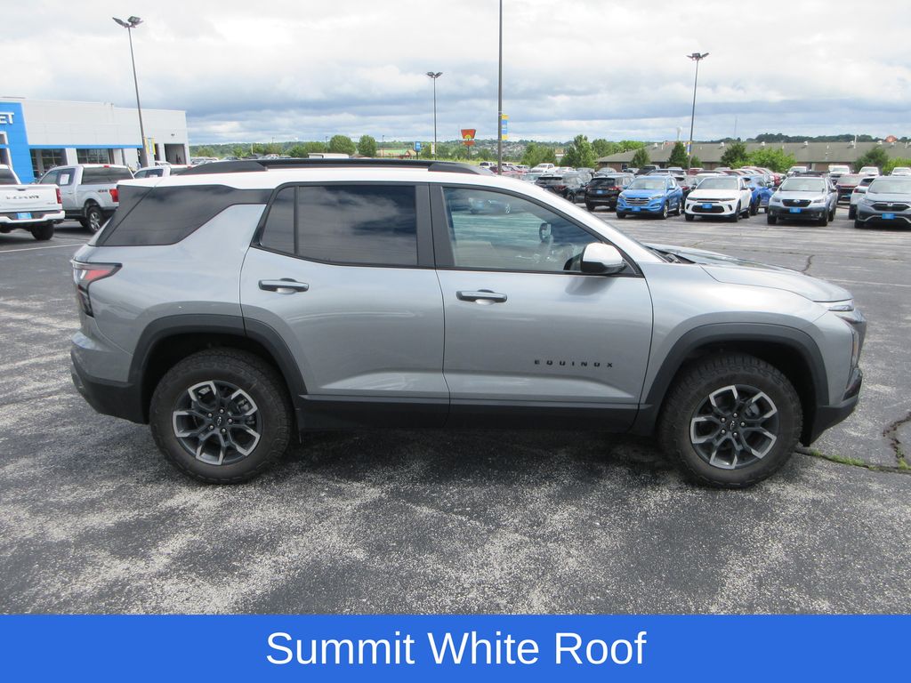 Vehicle image 4 of 32