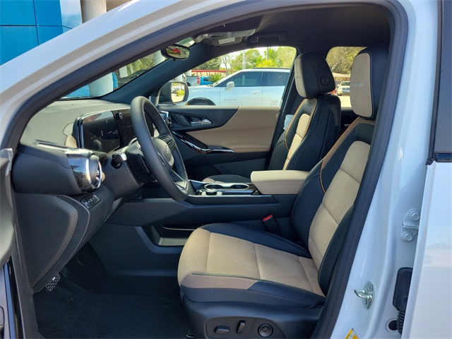 2026 Chevrolet Equinox AWD ACTIV Image 8 of 16