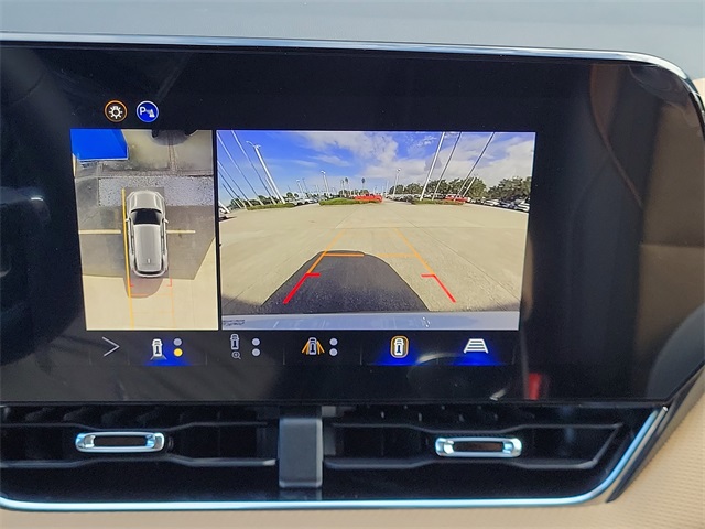 2026 Chevrolet Equinox AWD ACTIV Image 12 of 16