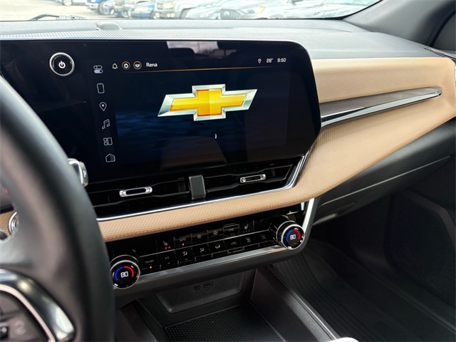 2026 Chevrolet Equinox AWD ACTIV Image 17 of 30