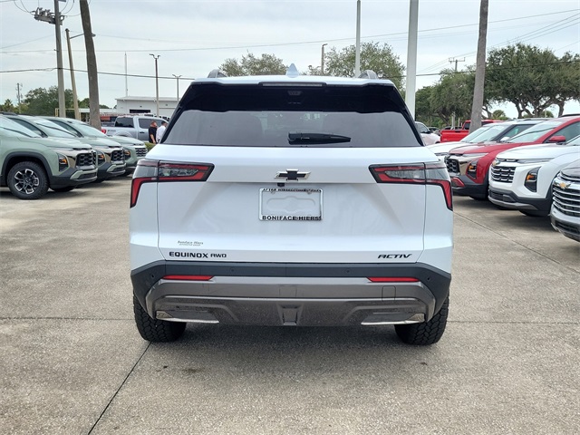 2026 Chevrolet Equinox AWD ACTIV Image 5 of 17