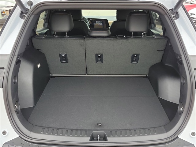 2026 Chevrolet Equinox AWD ACTIV Image 8 of 17