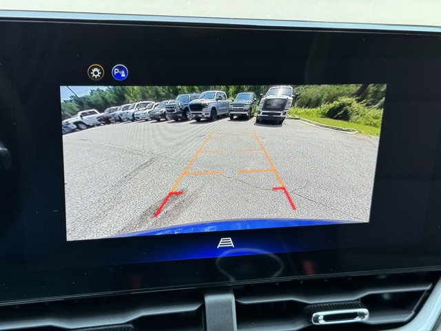Vehicle image 9 of 26