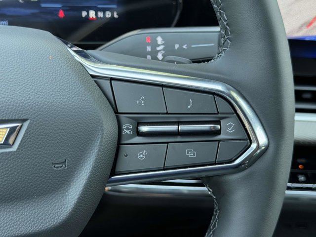 Vehicle image 15 of 26