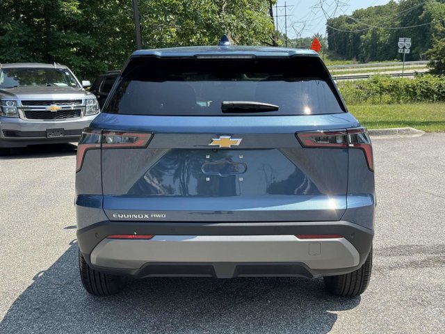 Vehicle image 24 of 26