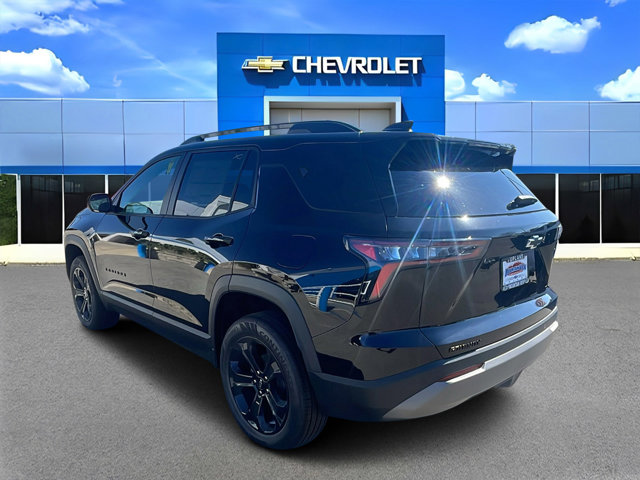 2026 Chevrolet Equinox FWD LT Image 8 of 33