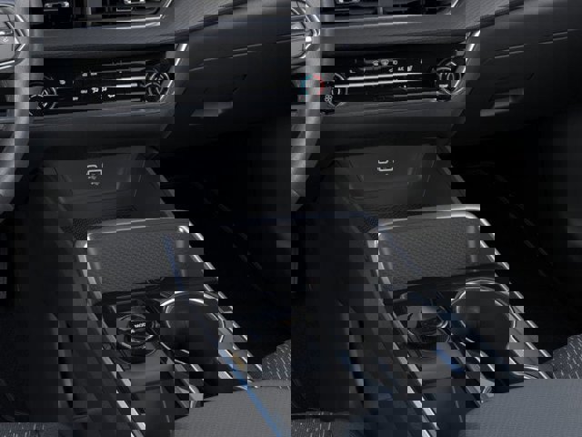 Vehicle image 23 of 24