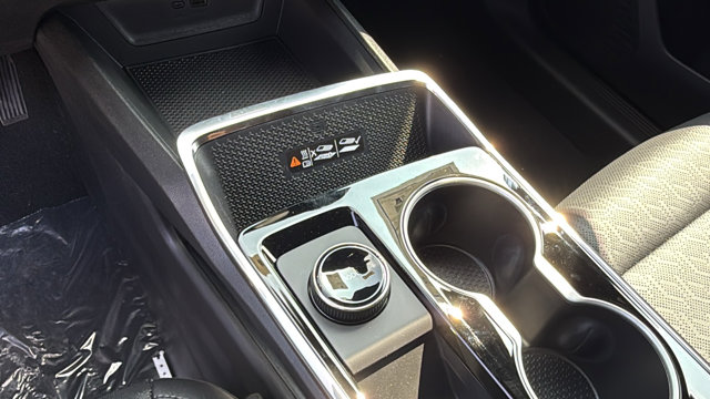 2026 Chevrolet Equinox FWD LT Image 22 of 33