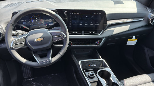 2026 Chevrolet Equinox FWD LT Image 15 of 33