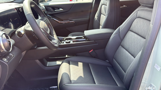 2026 Chevrolet Equinox FWD LT Image 13 of 33