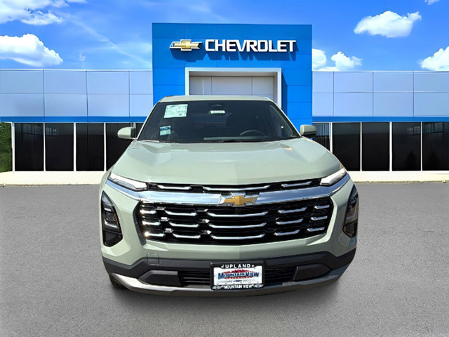 2026 Chevrolet Equinox FWD LT Image 3 of 33