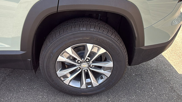 2026 Chevrolet Equinox FWD LT Image 10 of 33