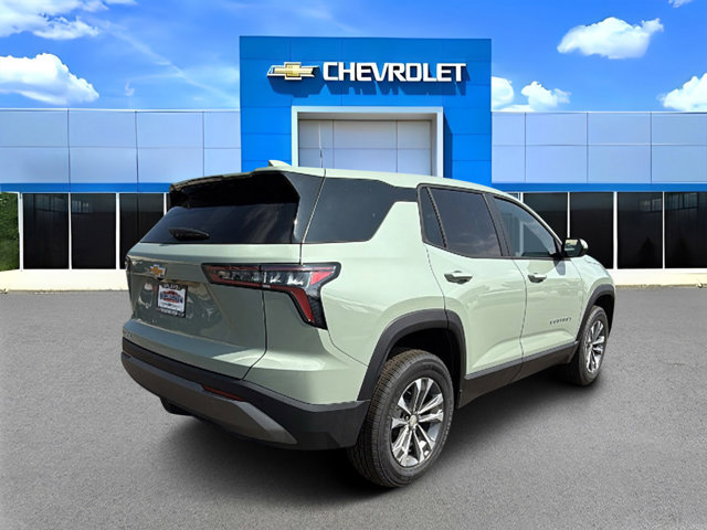 2026 Chevrolet Equinox FWD LT Image 6 of 33