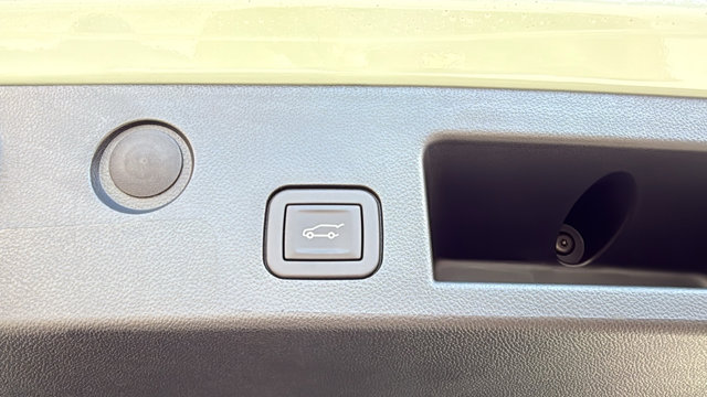 2026 Chevrolet Equinox FWD LT Image 31 of 33