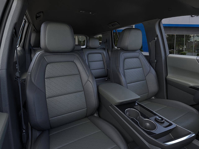 Vehicle image 11 of 24