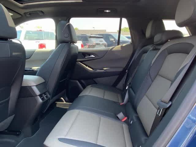 Vehicle image 6 of 22