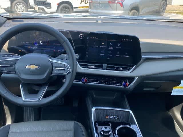 Vehicle image 9 of 22