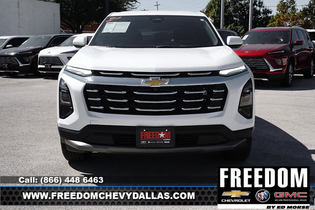 2026 Chevrolet Equinox FWD LT Image 2 of 44