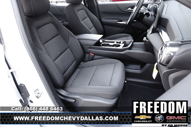 2026 Chevrolet Equinox FWD LT Image 13 of 44