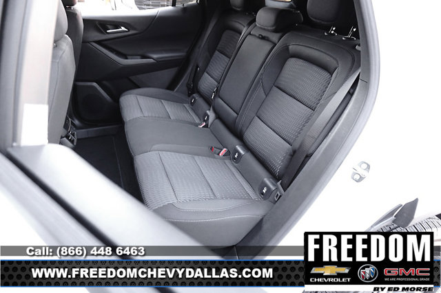 2026 Chevrolet Equinox FWD LT Image 15 of 44