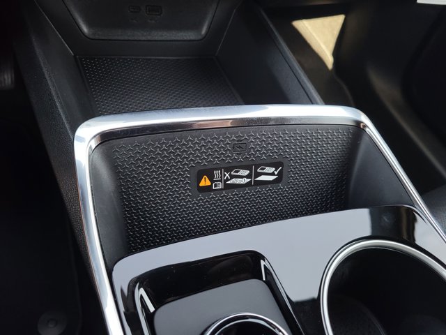 2026 Chevrolet Equinox FWD LT Image 10 of 13