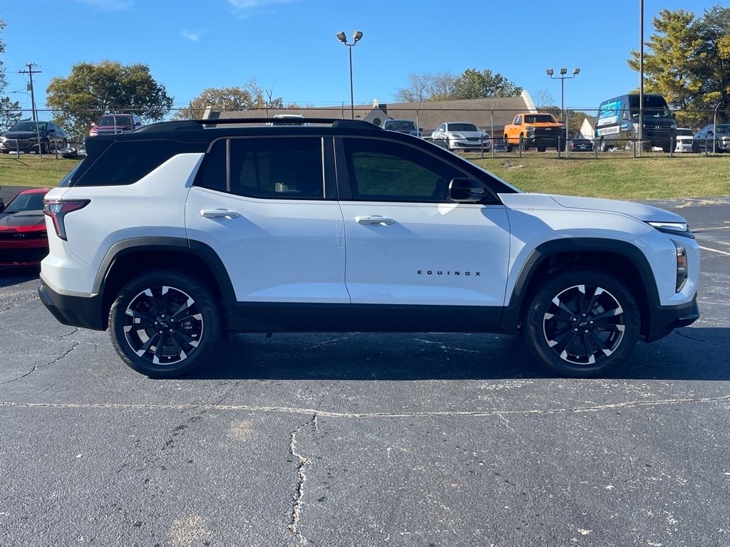 2026 Chevrolet Equinox FWD RS Image 4 of 25