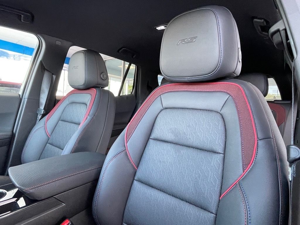 2026 Chevrolet Equinox FWD RS Image 11 of 25