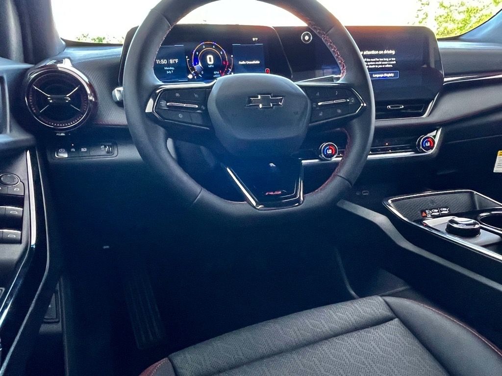 2026 Chevrolet Equinox FWD RS Image 14 of 25