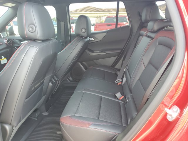 2026 Chevrolet Equinox FWD RS Image 13 of 30